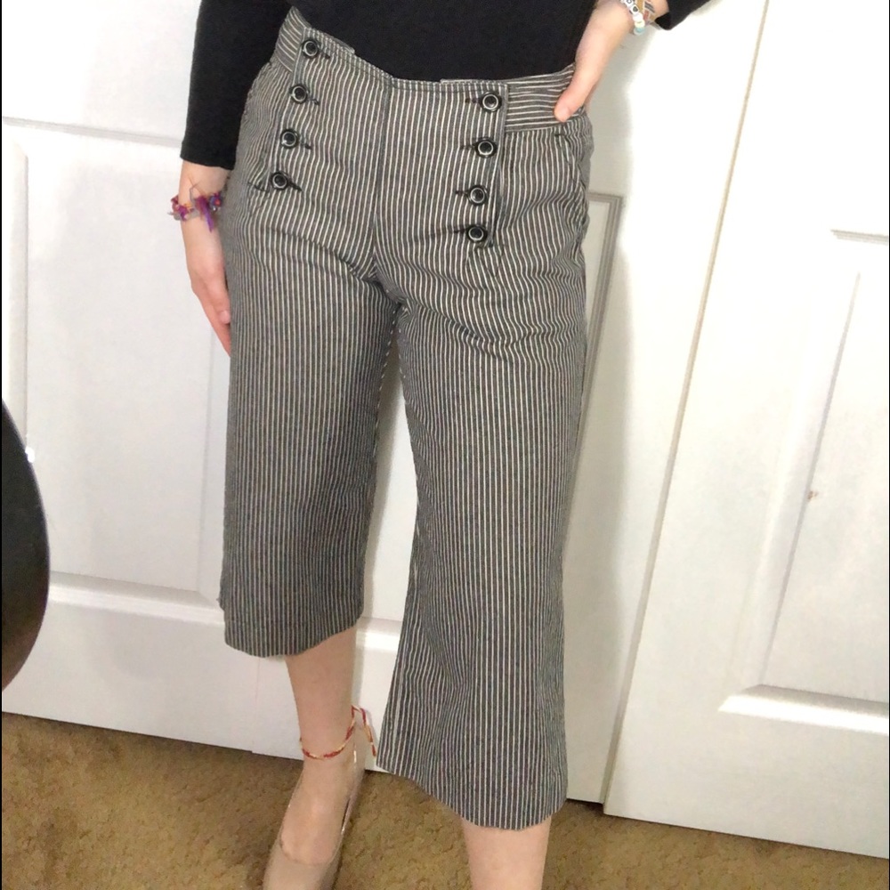 Vintage Black & White Striped Capris